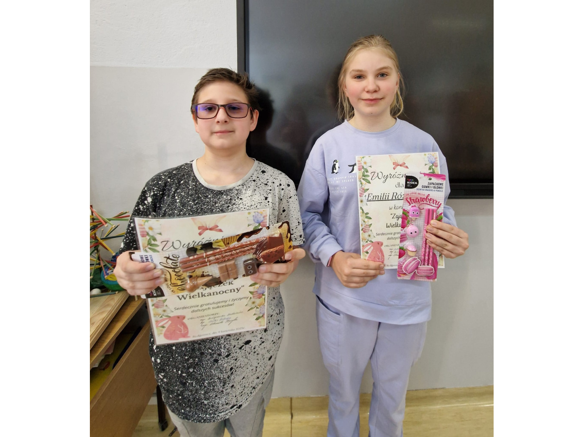 Młodzież Podopiecznym Hospicjum Sue Ryder w Bydgoszczy_Zajączek Wielkanocny_8
