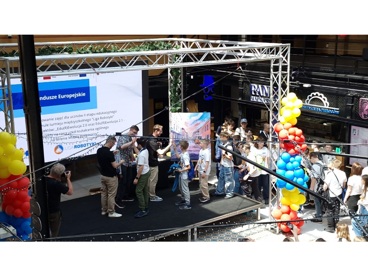 Finał Ligi robotyki-II etap edukacyjny-8