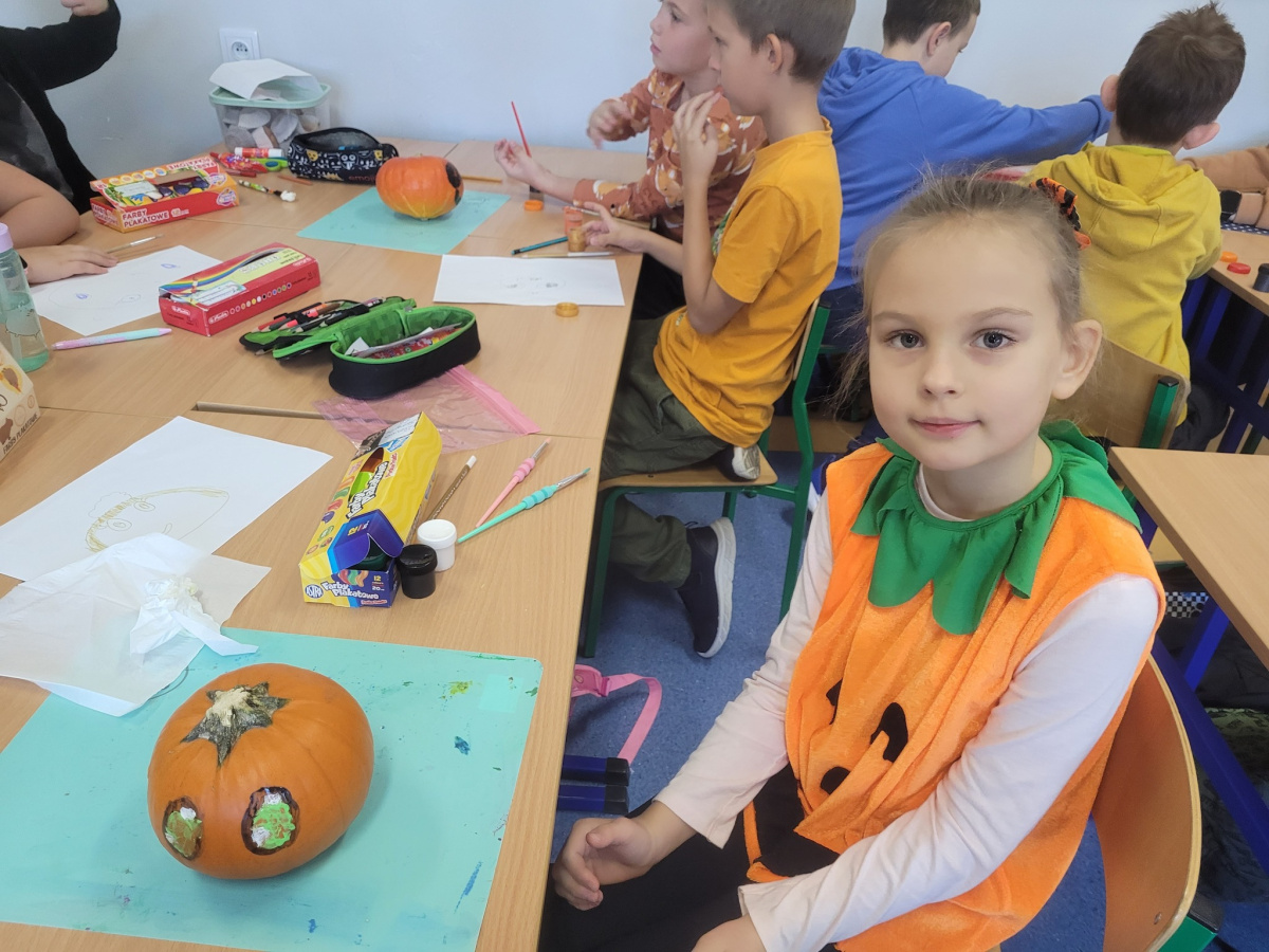 Radosne Święto Dyni w 2d-8