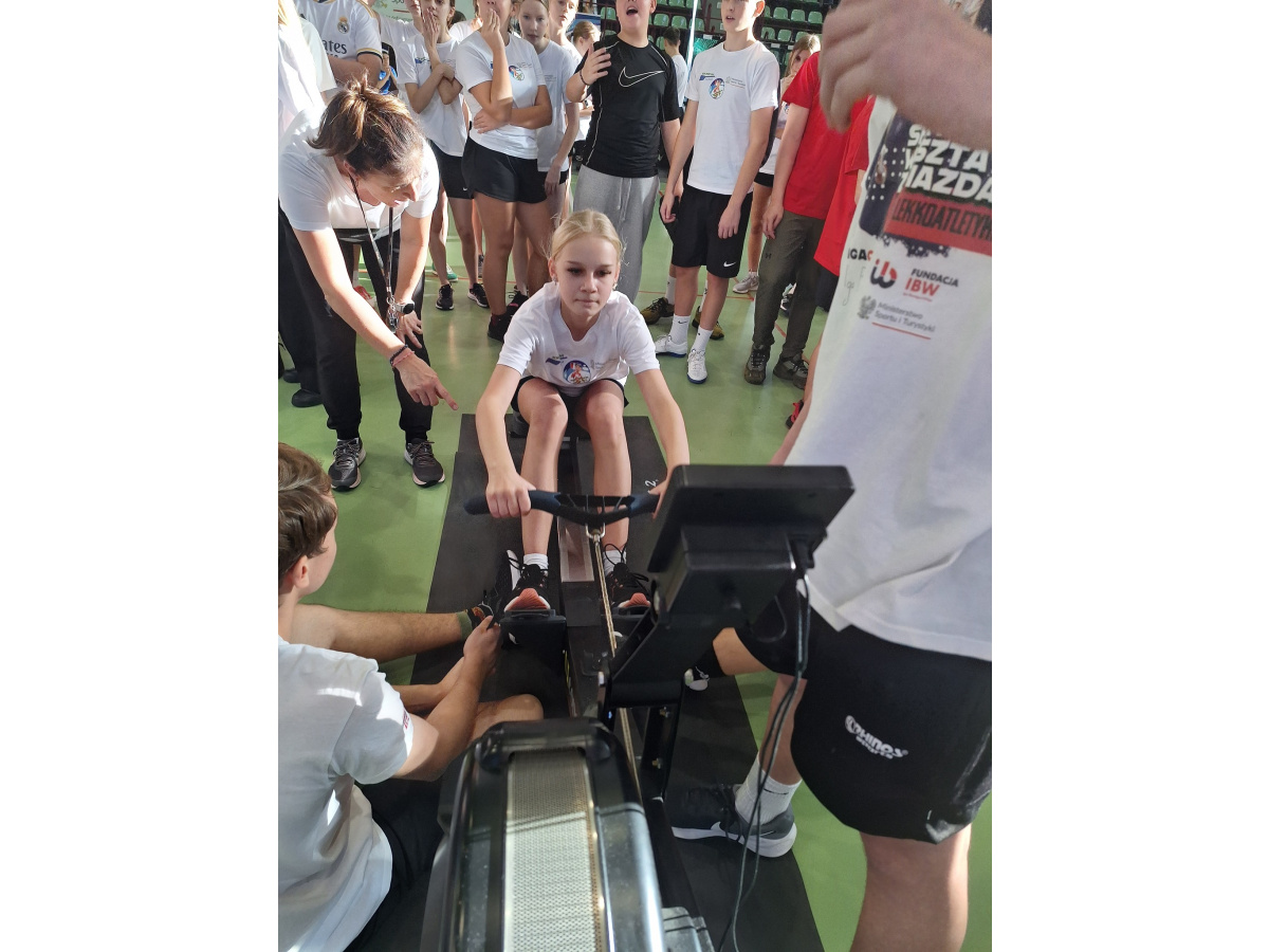 Wielka wioślarska lekcja w-f -17