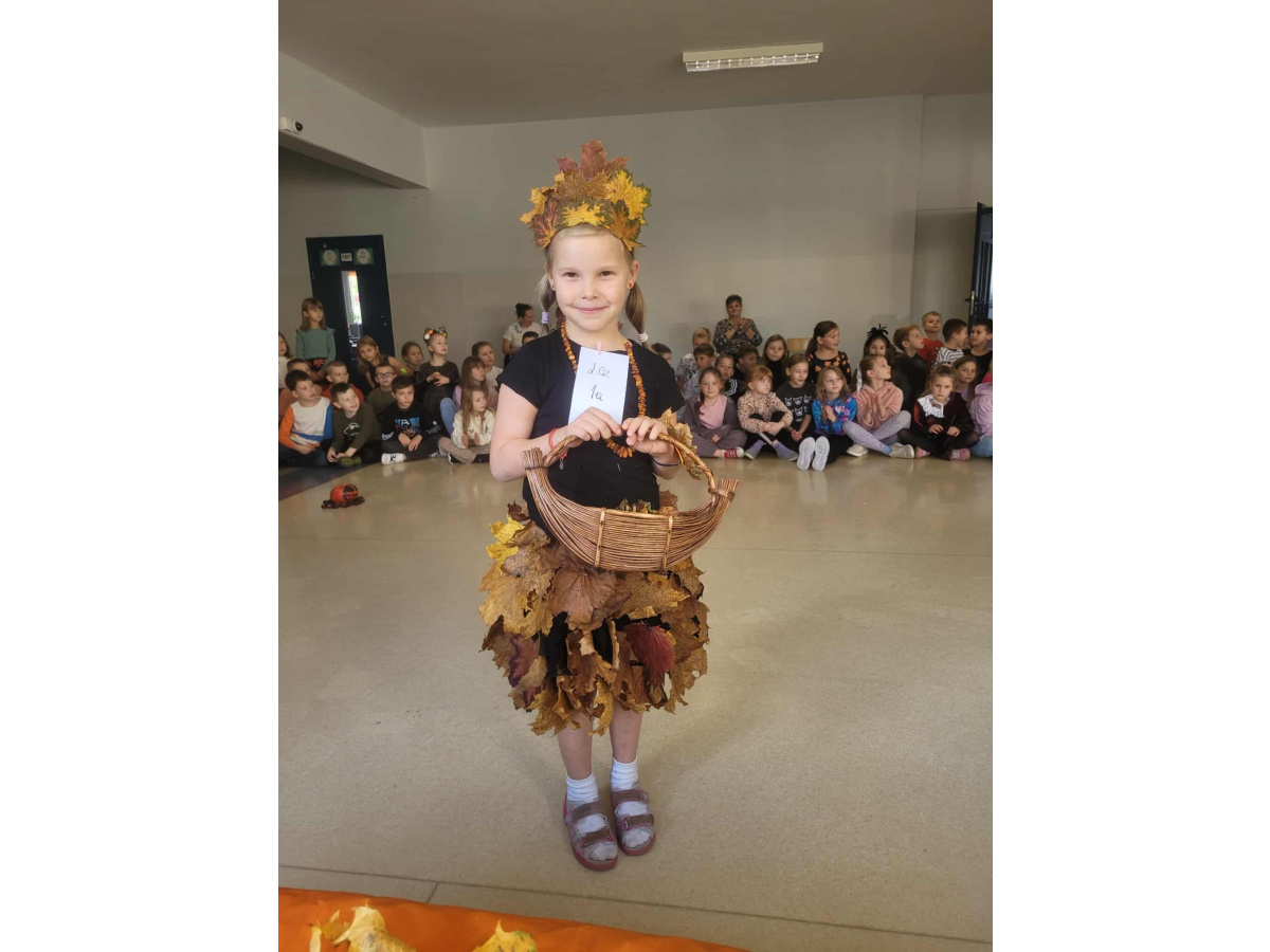 Jesienny Pokaz Mody-5