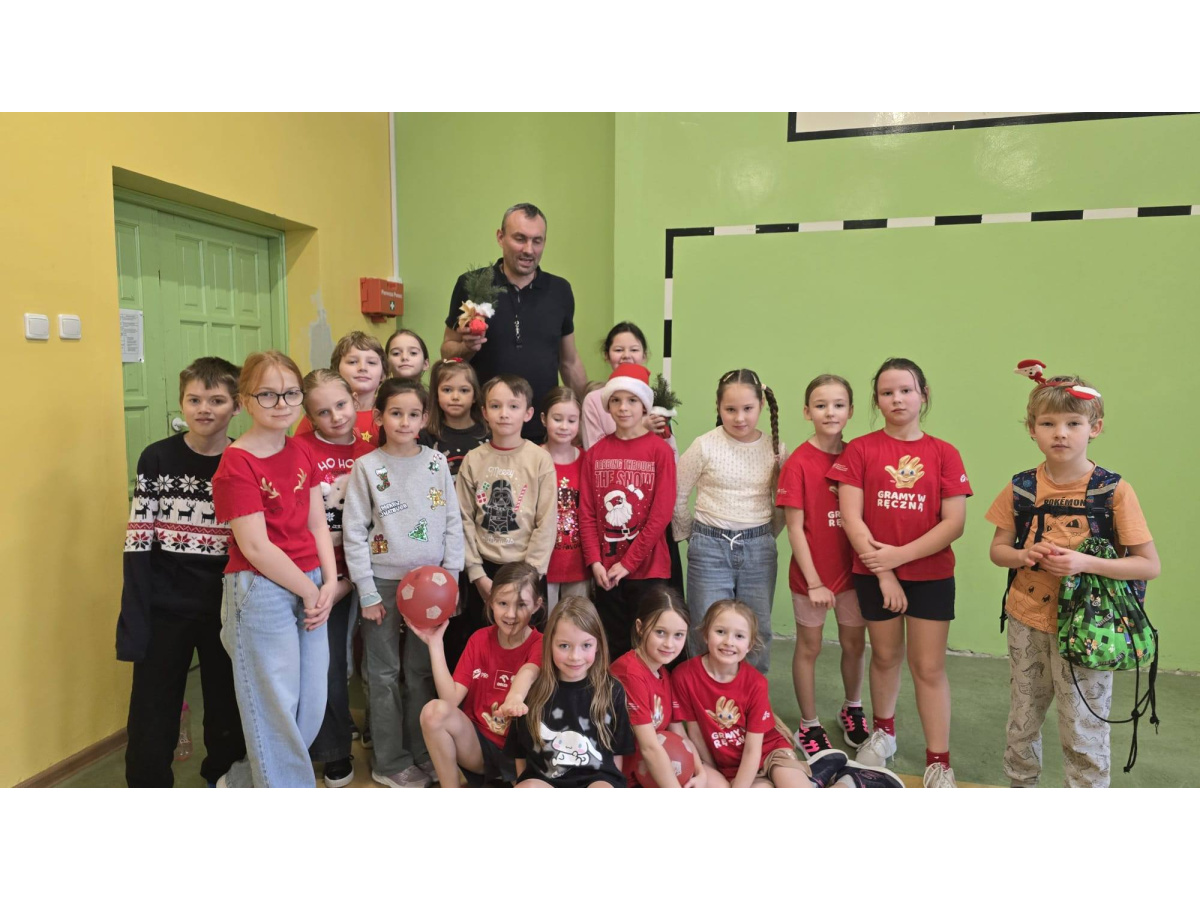 Życzenia dla pracowników szkoły od 3c-3