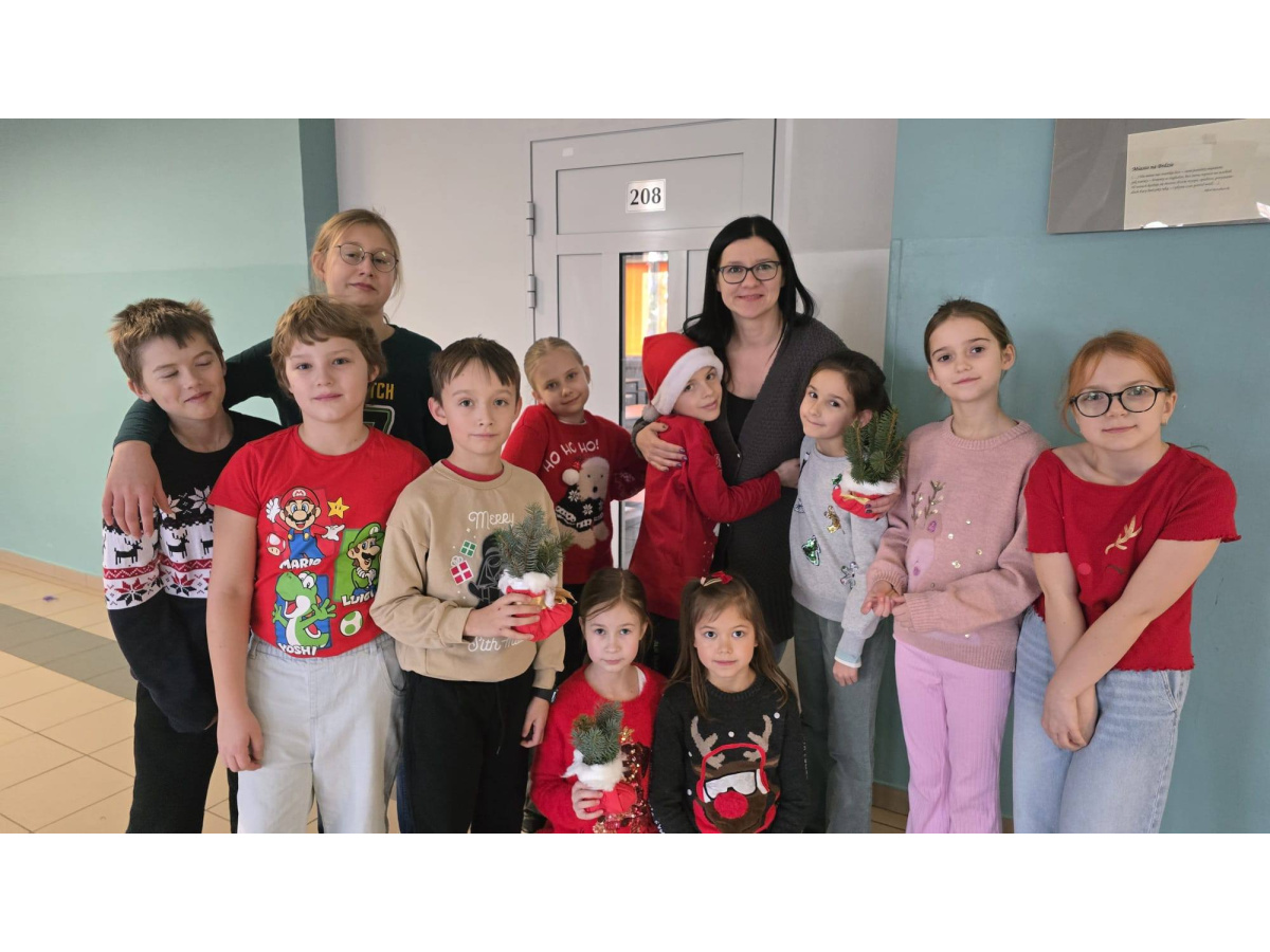 Życzenia dla pracowników szkoły od 3c-7