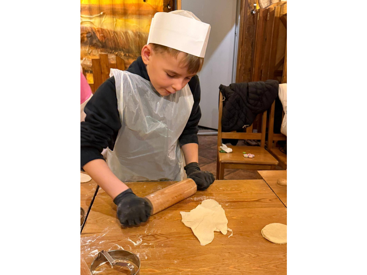 Klasy 2e i 3e w pierogarni Stary Młyn-4