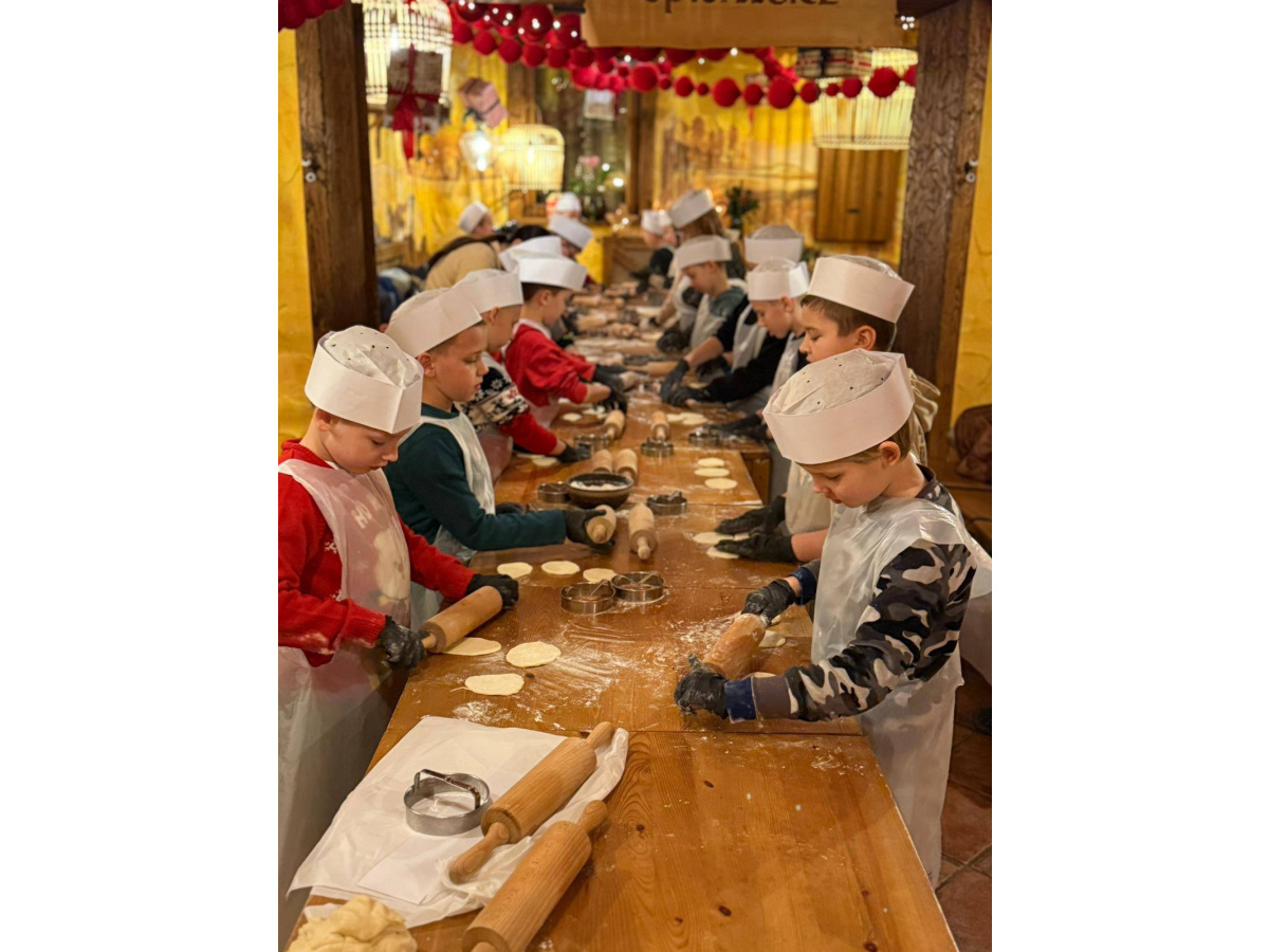 Klasy 2e i 3e w pierogarni Stary Młyn-7